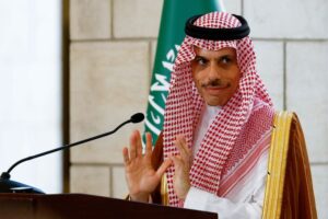 Saudi Arabia says it will jointly fund Syria state salaries with Qatar