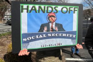 US Supreme Court grants DOGE access to sensitive Social Security data
