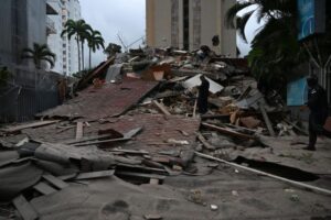 Venezuela struck by back-to-back earthquakes, many casualties feared