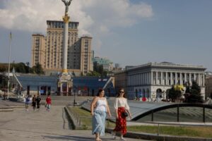 One killed, five injured in Russian ballistic missile attack on Kyiv