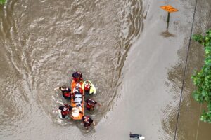 At least five reported dead amid flooding in US state of Indiana